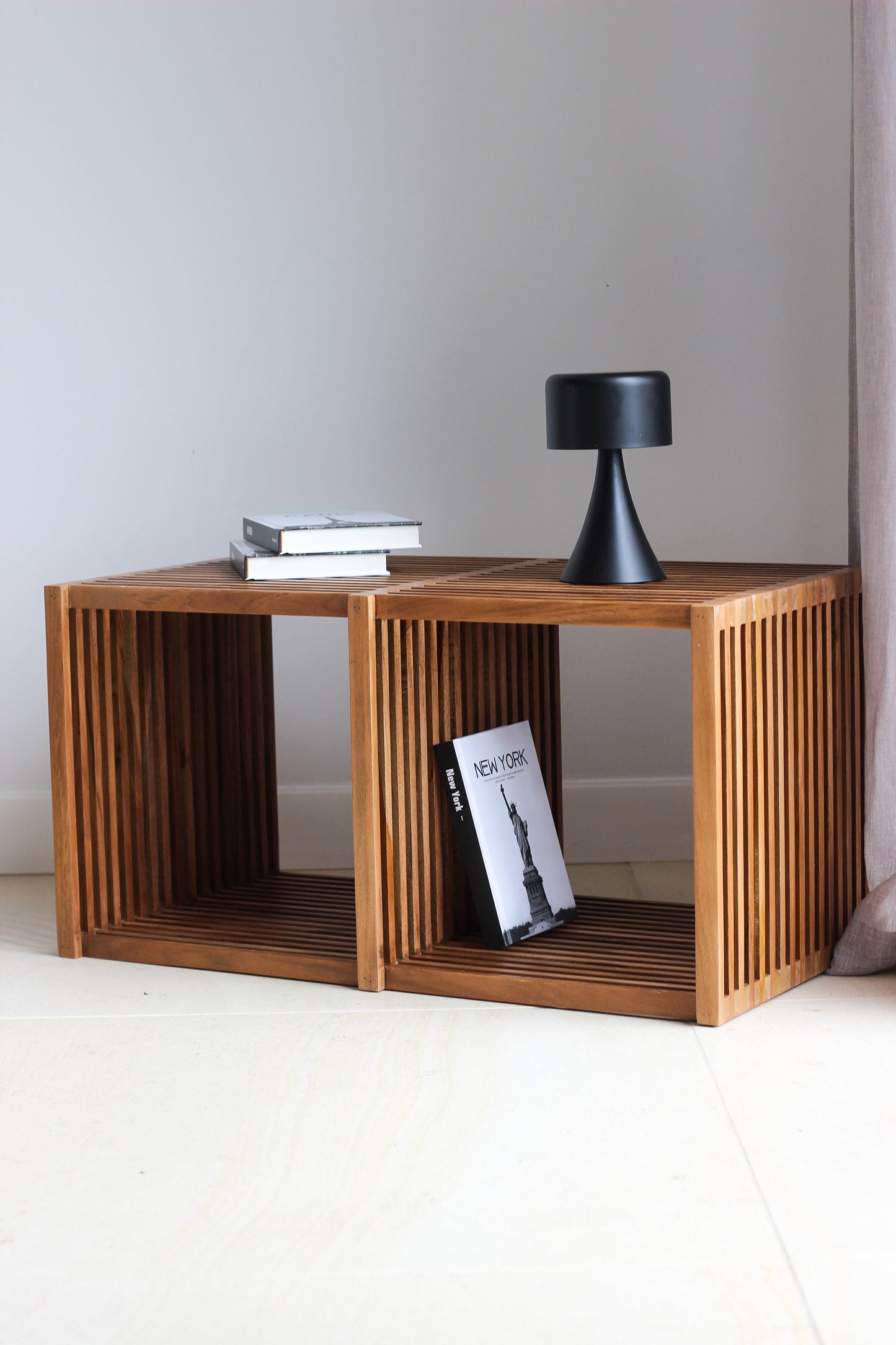 Würfel Regal Massivholz / Cube Akazieholz / Wandregal